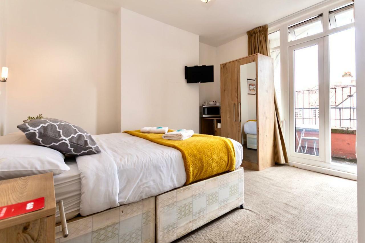 Oyo Tamtam Acton Hotel Londen Buitenkant foto